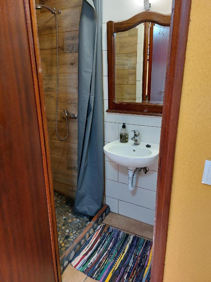 Casa 563 With Indoor Bathroom And Small Kitchen Віла-Нова-де-Гая Екстер'єр фото
